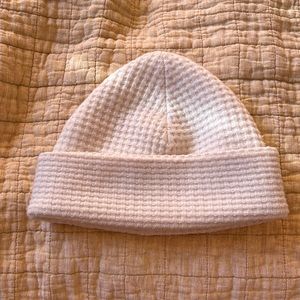 Everlane wool waffle knit beanie